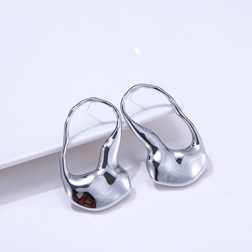 Melted earrings - Picture 3 of 6